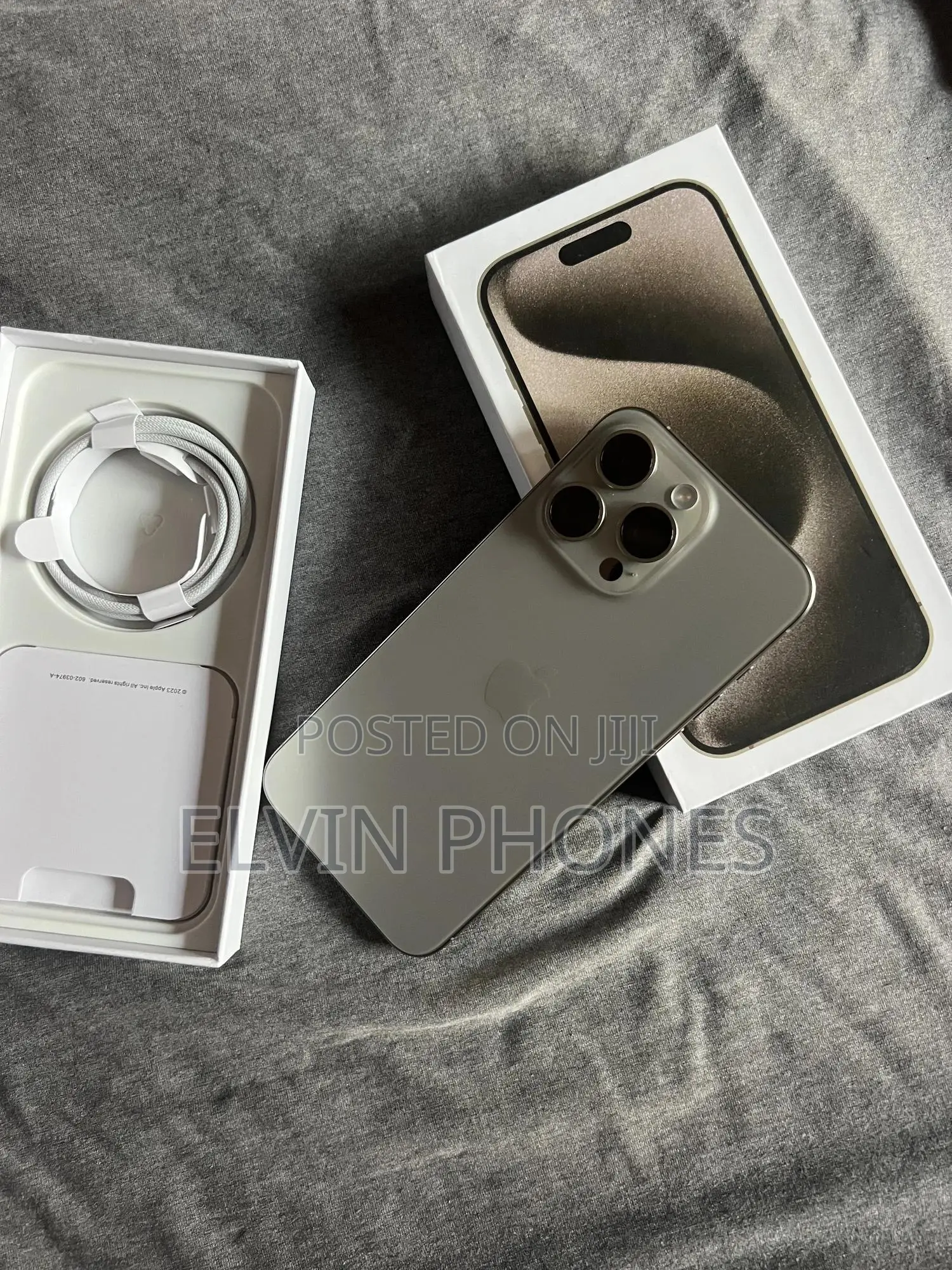 Apple iPhone 15 Pro Max 256 GB Silver