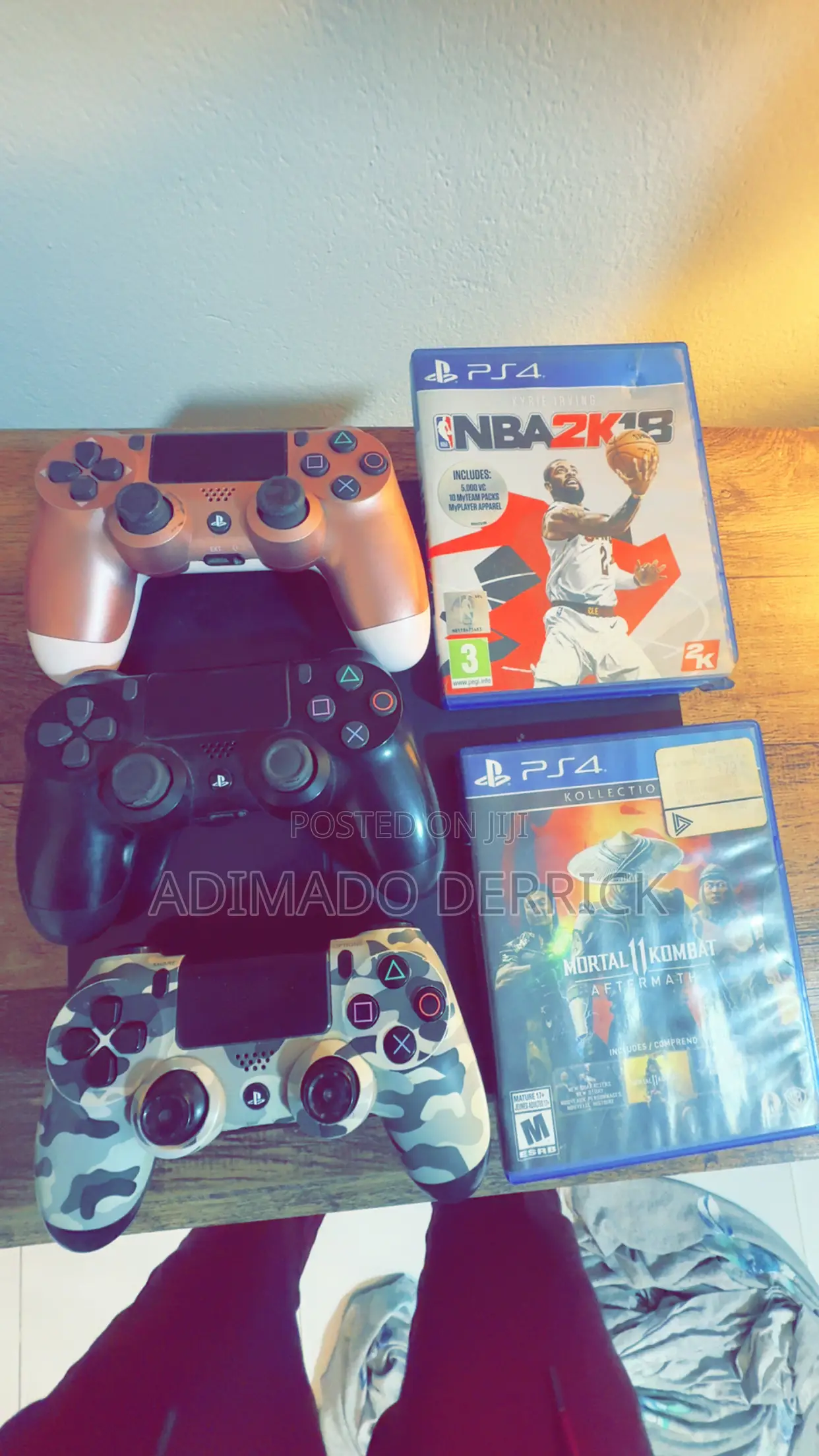 Ps4 Standard Jailbreak With Top Games and 3 Controllers, 2 Cd Games