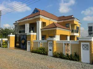 5bdrm House in Lashibi Drv for rent
