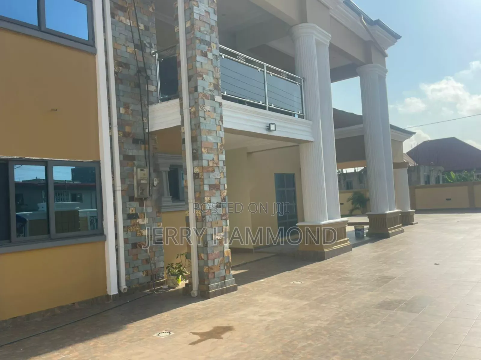 5bdrm House in Lashibi Drv for rent