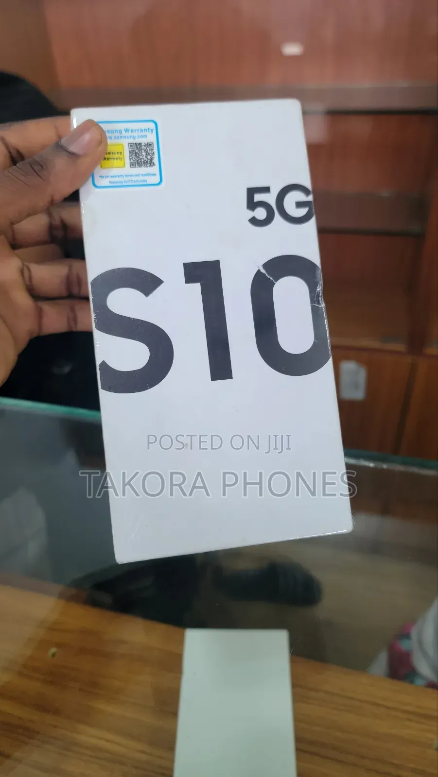 New Samsung Galaxy S10 5G 256 GB Black