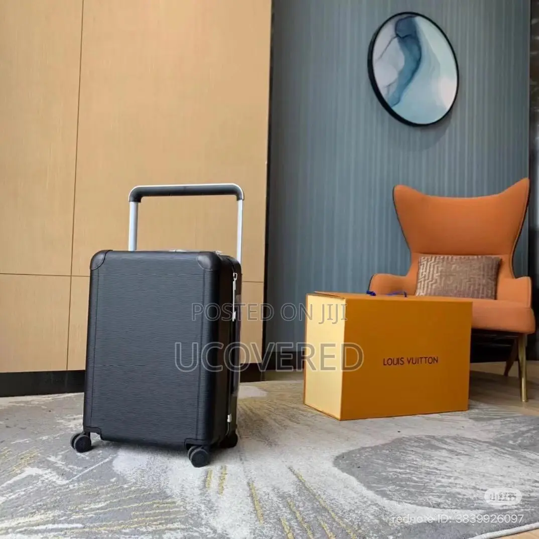 Travel With Luxury Suitcases
