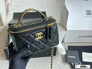 Demure Chanel Cross Bag Mini Size