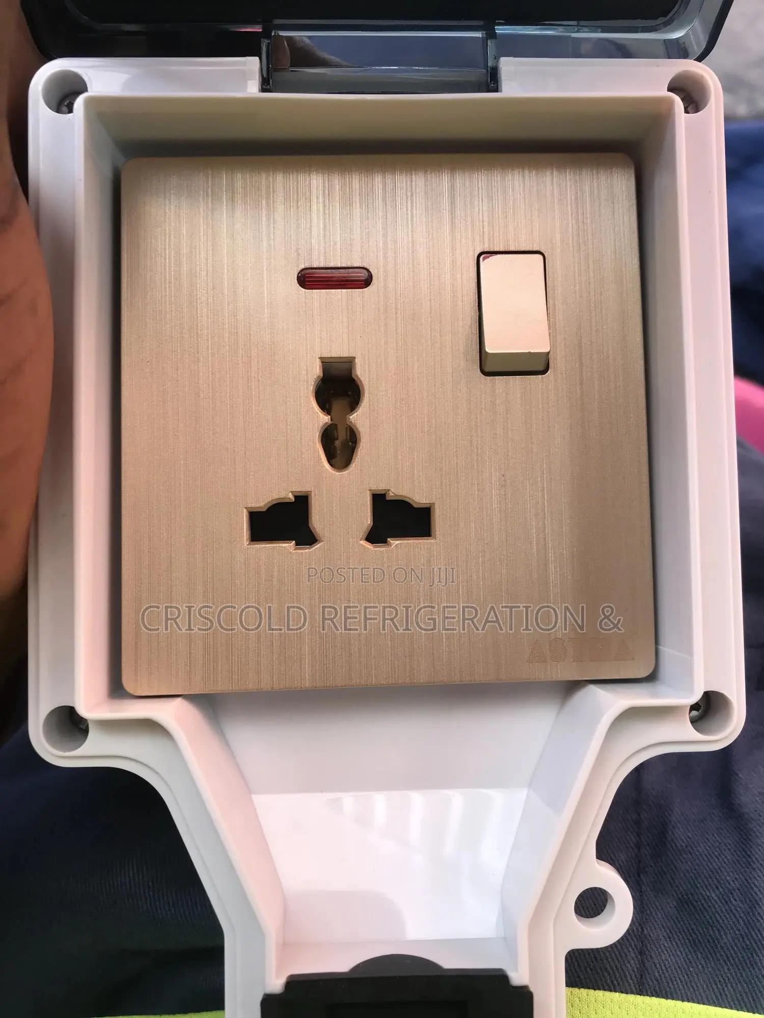 Single Waterproofing Socket