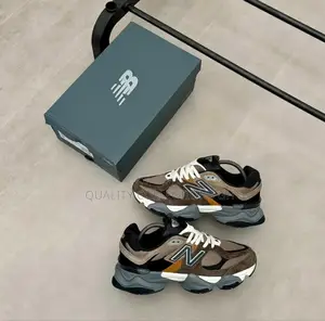 New Balance Deep Colour