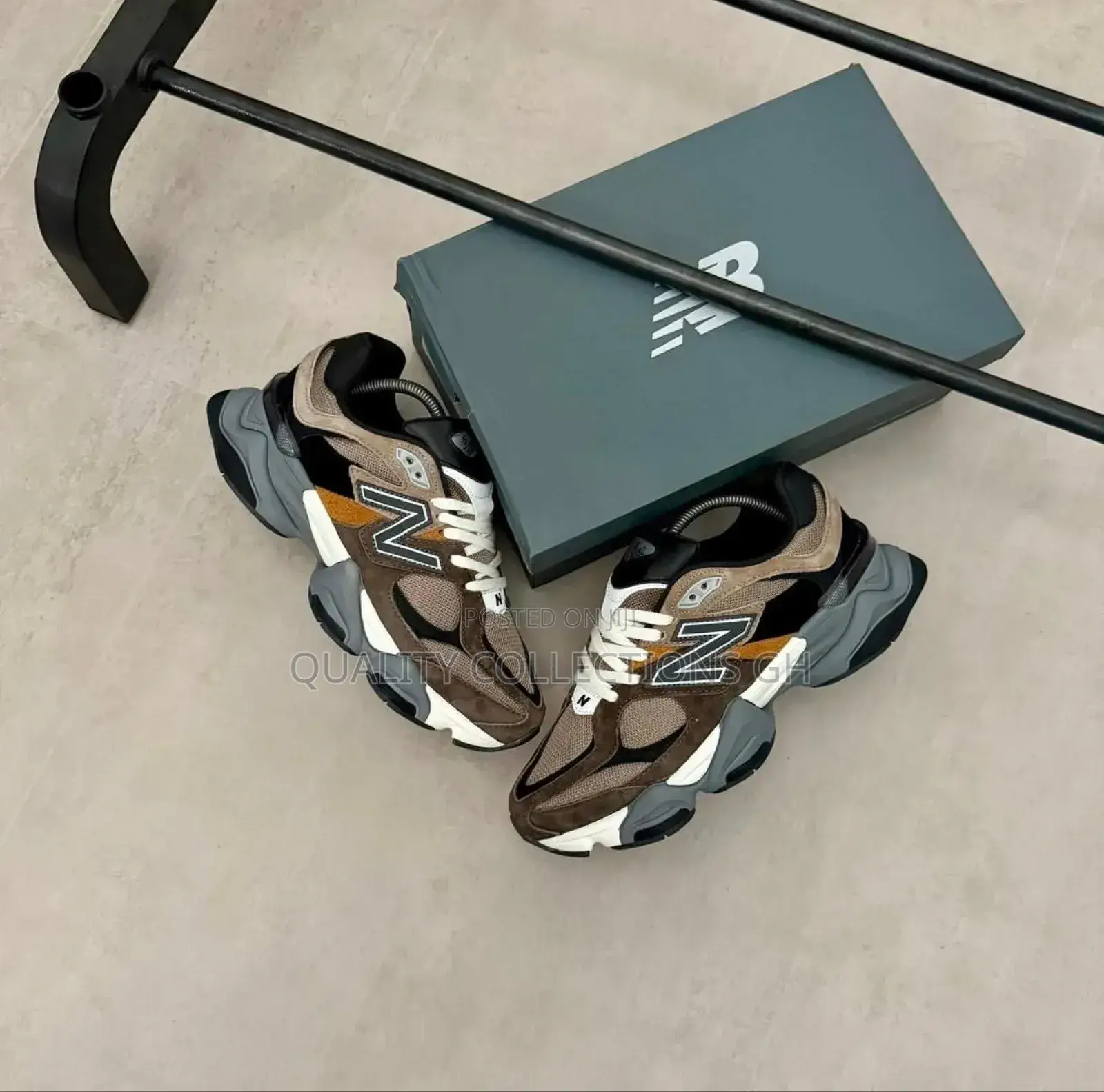 New Balance Deep Colour