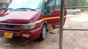 Ford Transit 2010 Red