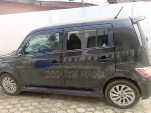 Toyota bB 2009 Black
