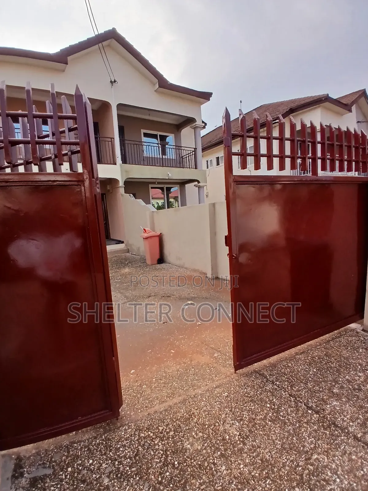 3bdrm Duplex in Teiman, Oyarifa for rent