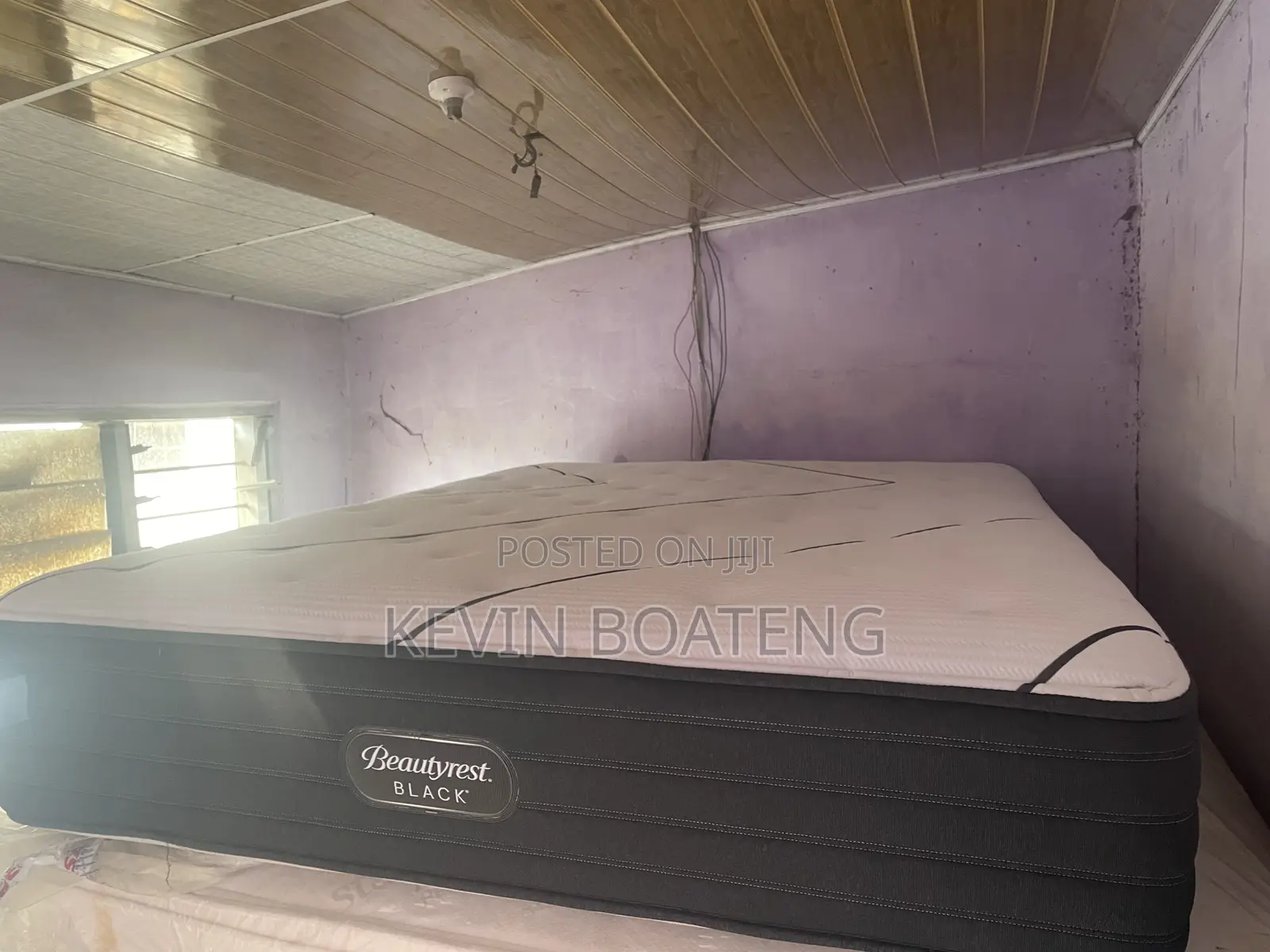 Beautyrest Black Memory Foam Beds(Queen) 60x80 14inches