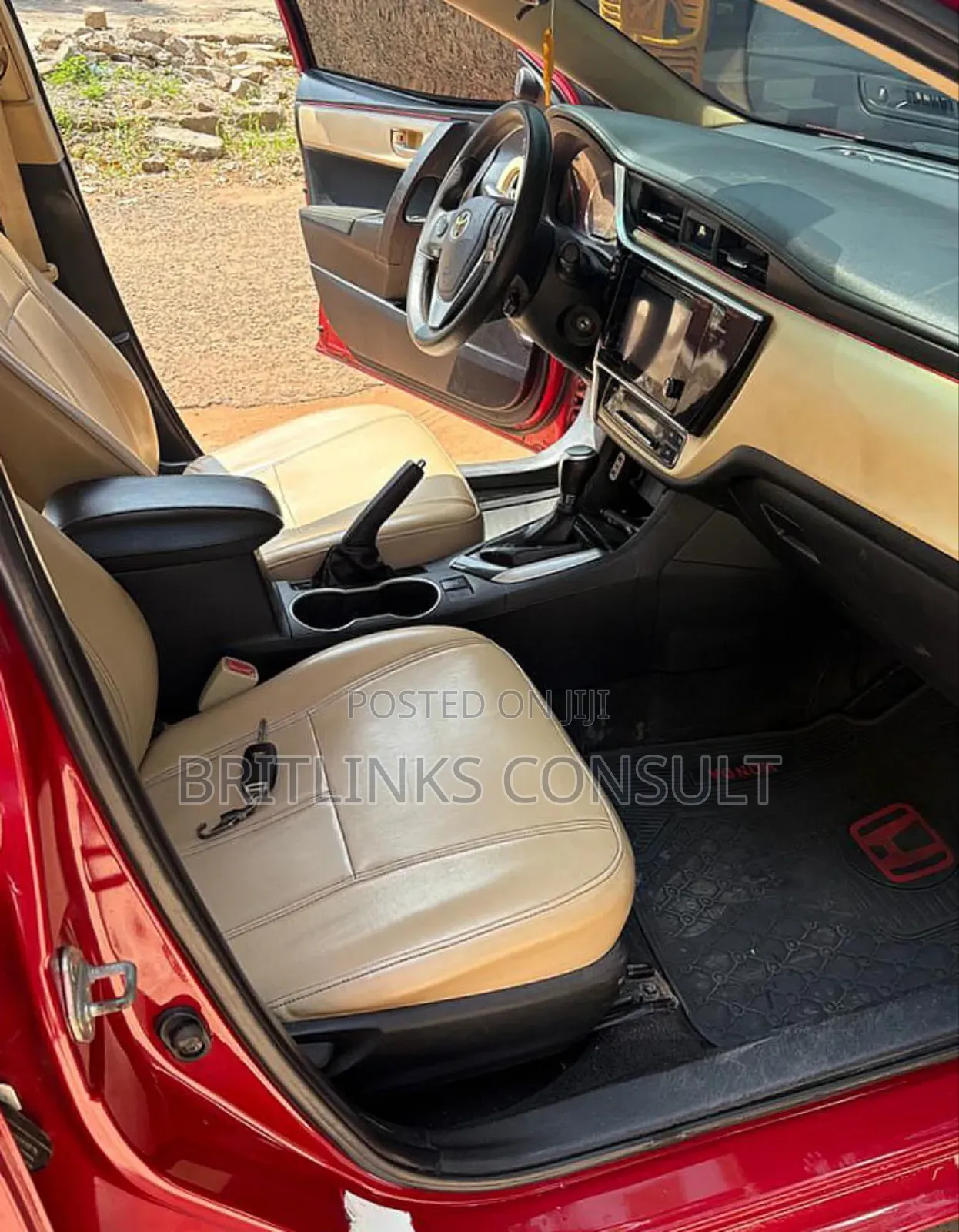 Salon Cars Available for Rentals Toyota Corolla Sedan!