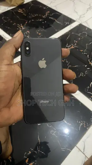 Apple iPhone X 64 GB Black