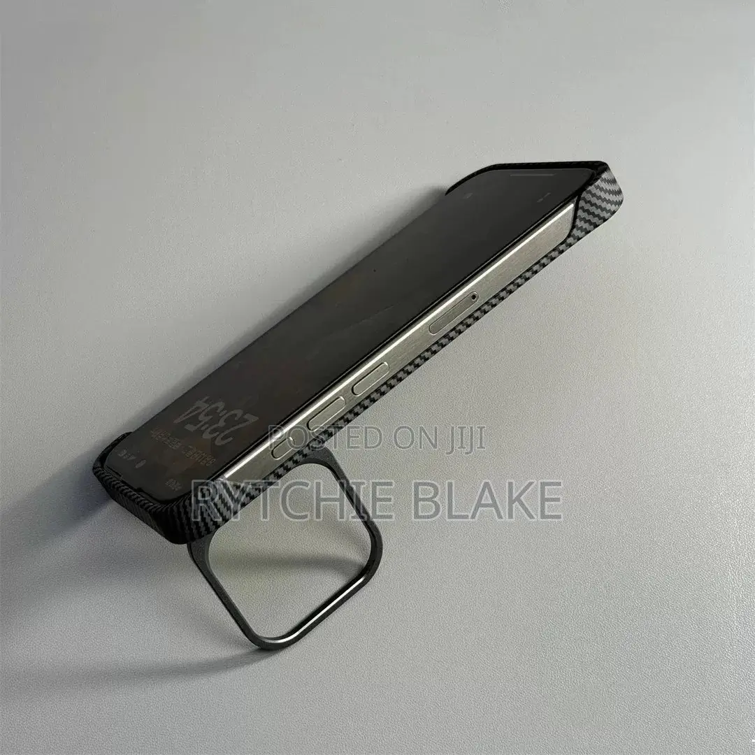 iPhone 15 Pro Max Case With Ventilation