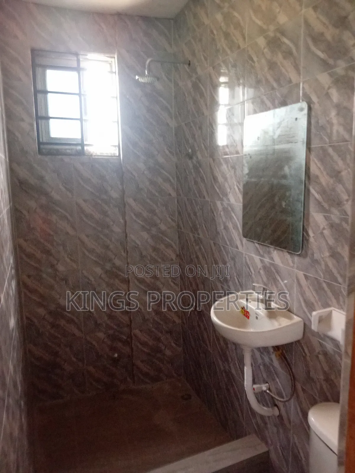 1bdrm Apartment in Kings Properties, Weija for rent