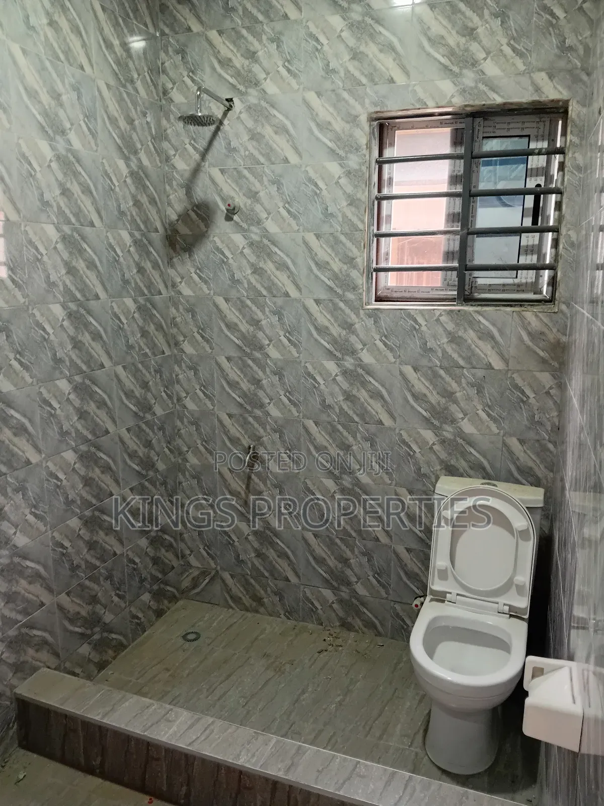 1bdrm Apartment in Kings Properties, Weija for rent