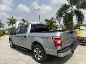 Ford F-150 2020 Silver