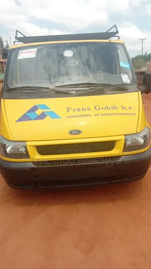 Ford Transit 2008 Orange