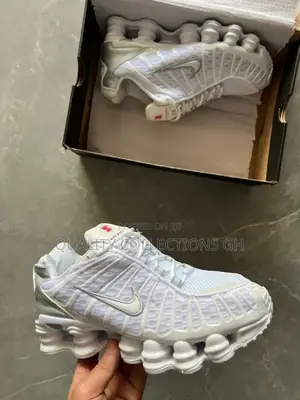 Nike Shoxx All White