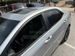 Toyota Corolla 2016 Silver