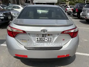 Toyota Corolla 2016 Silver