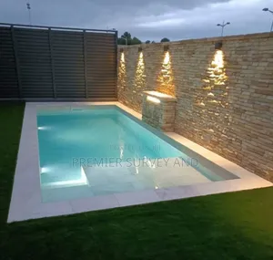 Swimming Pool Contractors