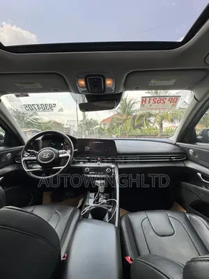 Hyundai Elantra Limited 2023 Black