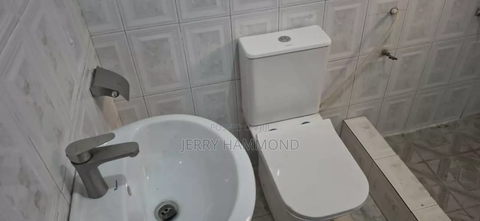2bdrm House in Pokuase In A Good for rent