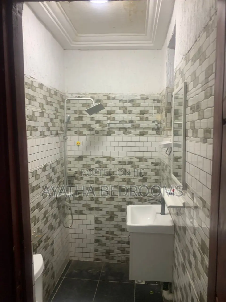 1bdrm Apartment in Modern Properties, New Town for rent
