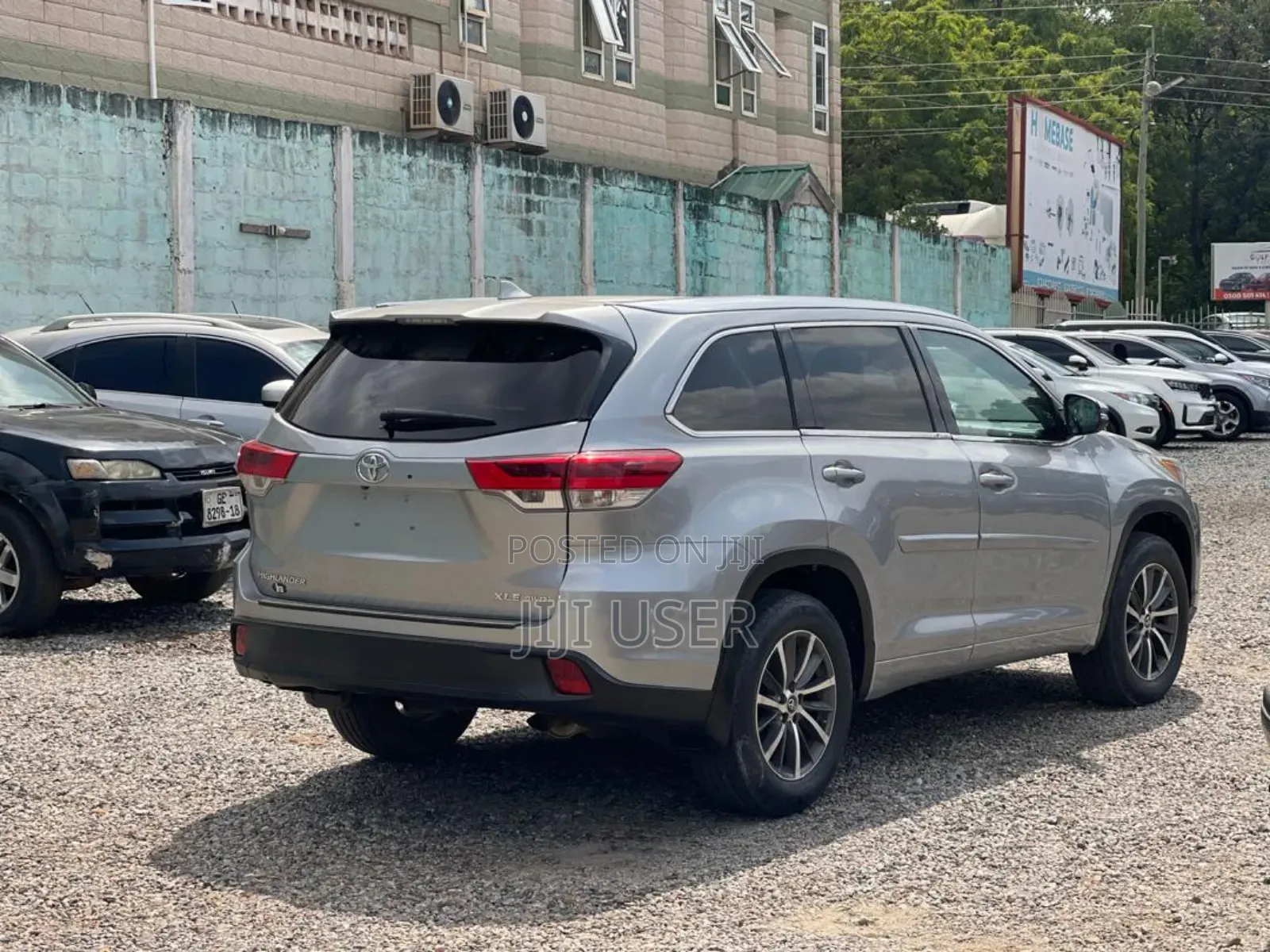 Toyota Highlander XLE 4x2 V6 (3.5L 6cyl 8A) 2018 Silver