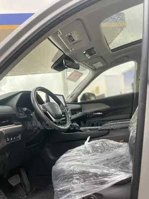 Toyota Highlander Limited FWD 2024 Silver