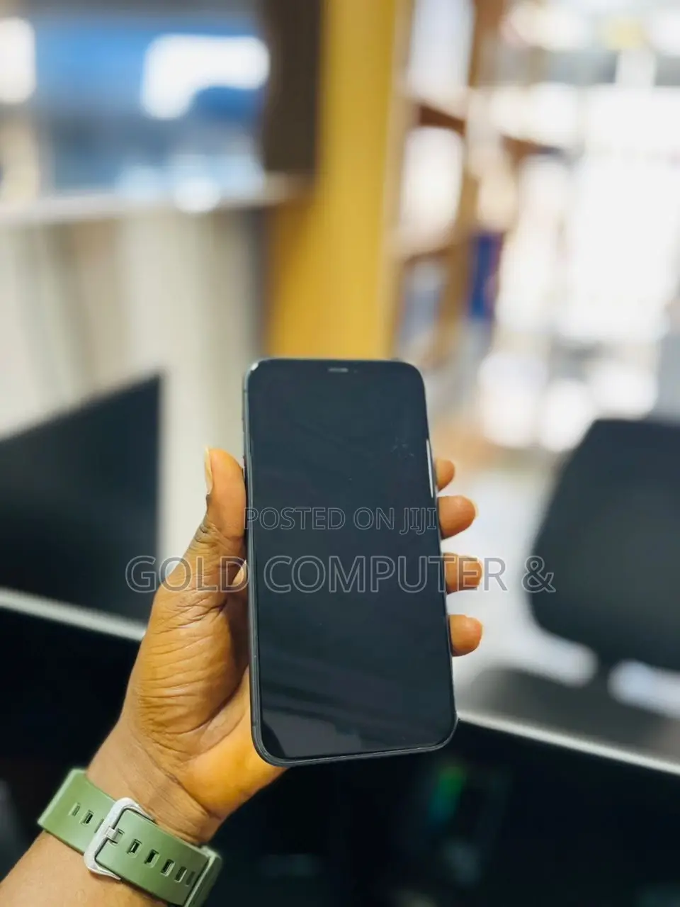 Apple iPhone 11 64 GB Black