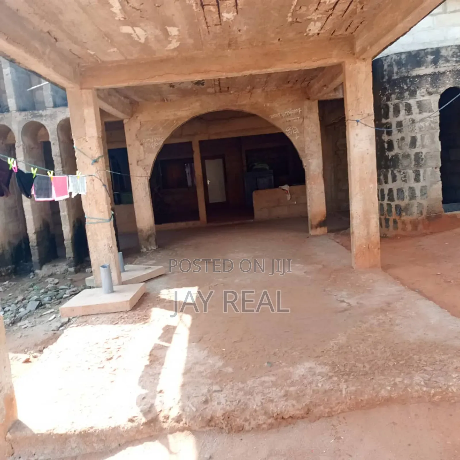 Uncompleted 5 Bedrooms Self Compond for Sale.