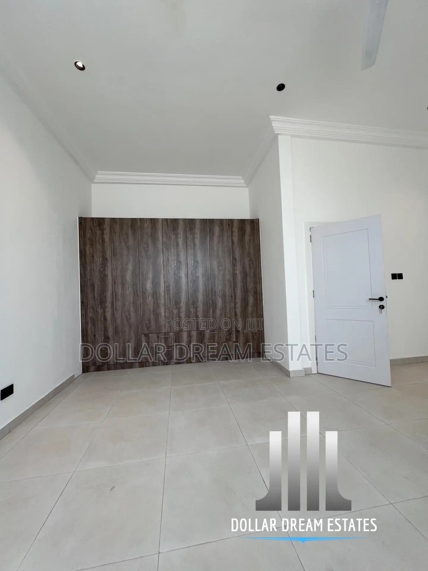 3bdrm House in Adenta for rent