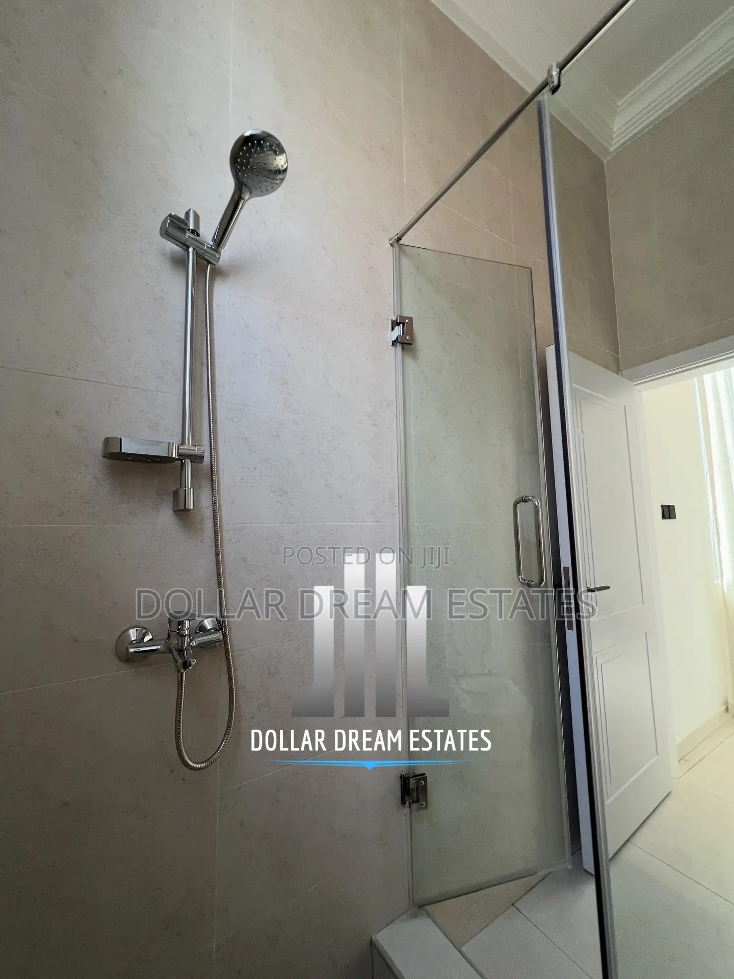 3bdrm House in Adenta for rent