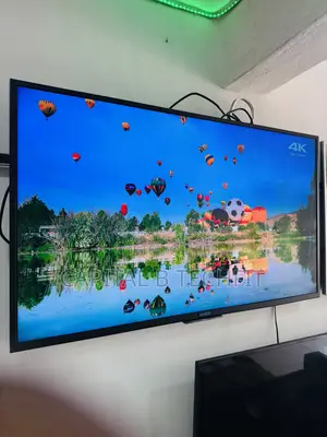 50inches Full Digital Satellite Android Sony TV ( Tiny Line on Screen)