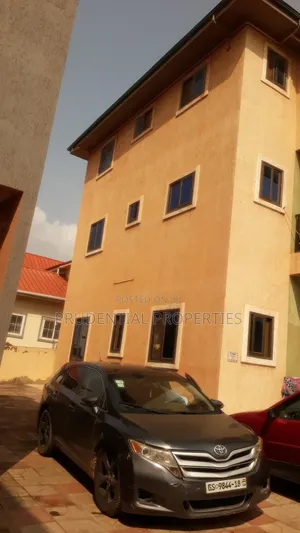 2bdrm Apartment in Kwabenya for rent