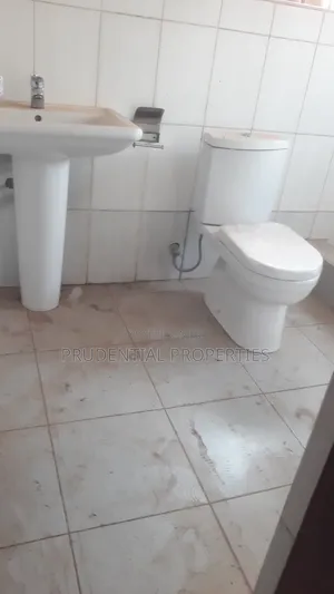 2bdrm Apartment in Kwabenya for rent