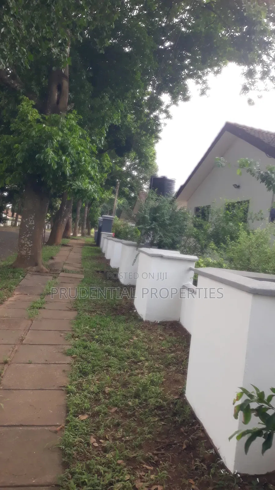 3bdrm House in Kwabenya for sale