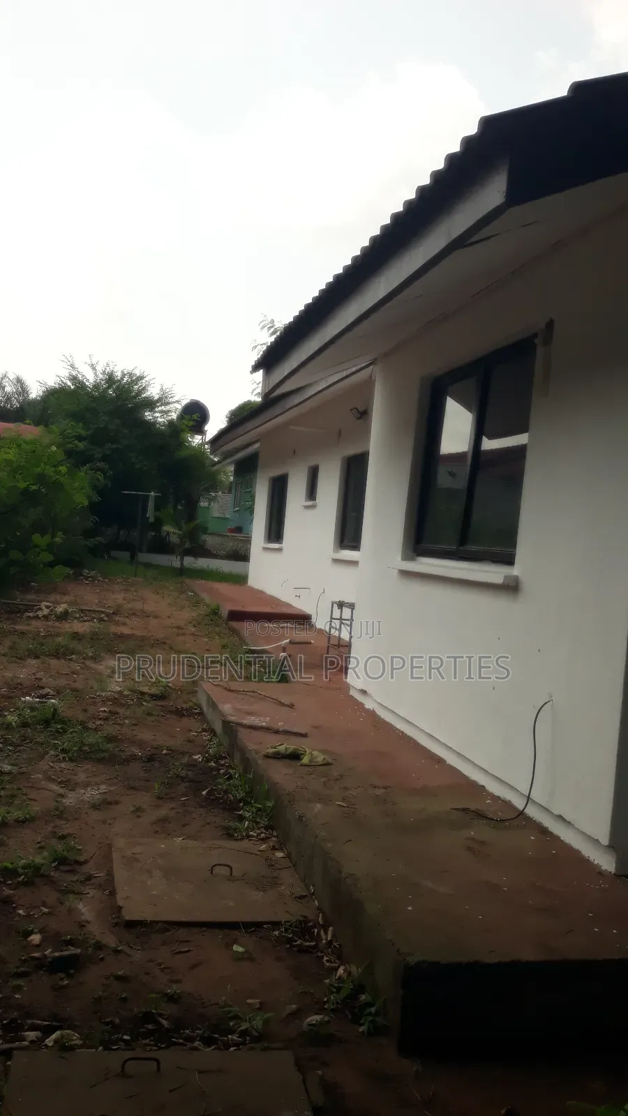 3bdrm House in Kwabenya for sale