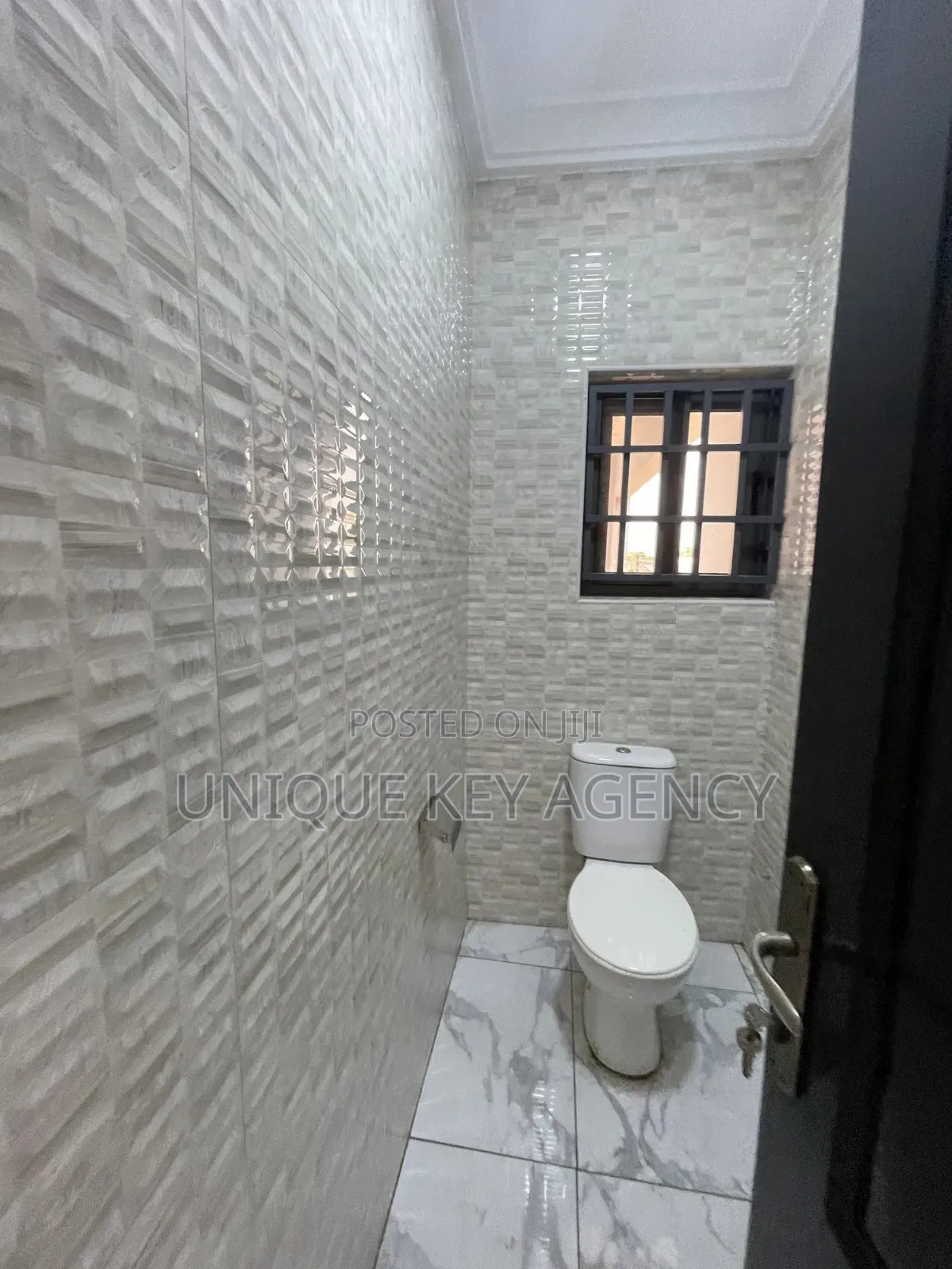 1bdrm Apartment in Unique Key Agency, Airport Residential Area for rent