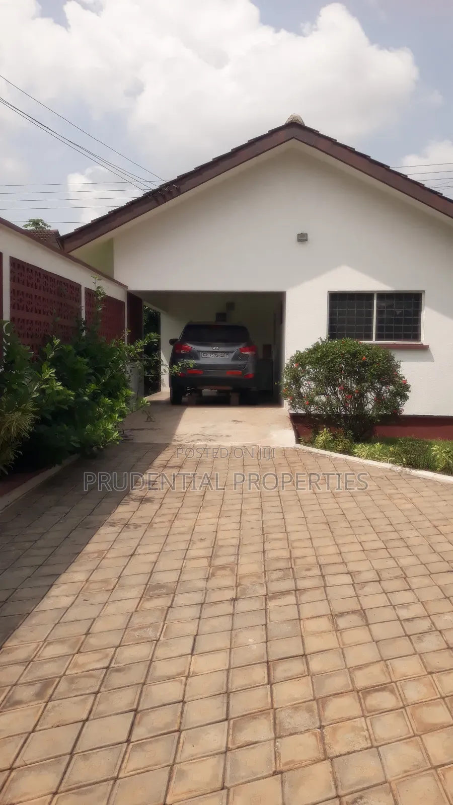 4bdrm House in Kwabenya for sale