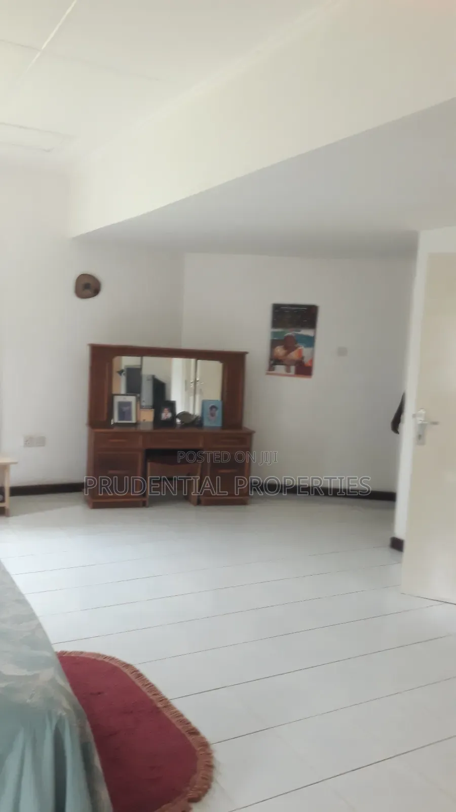 4bdrm House in Kwabenya for sale