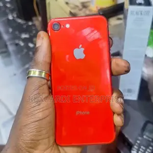 Apple iPhone 7 128 GB Red