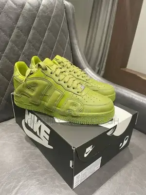 Nike Sun Lemon Green