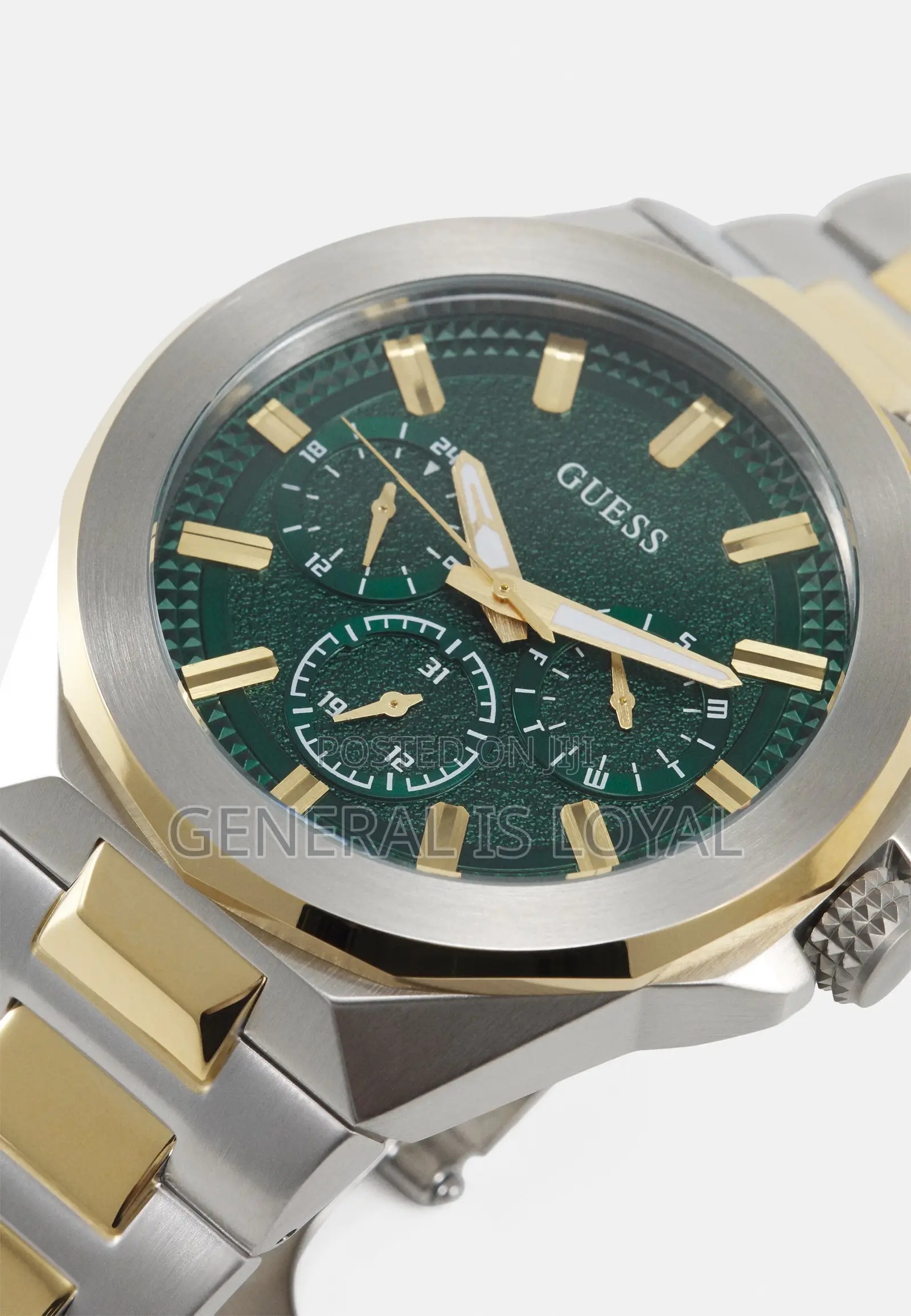 Guess Dashboard Chronograph Silver And Gold With Green Dial