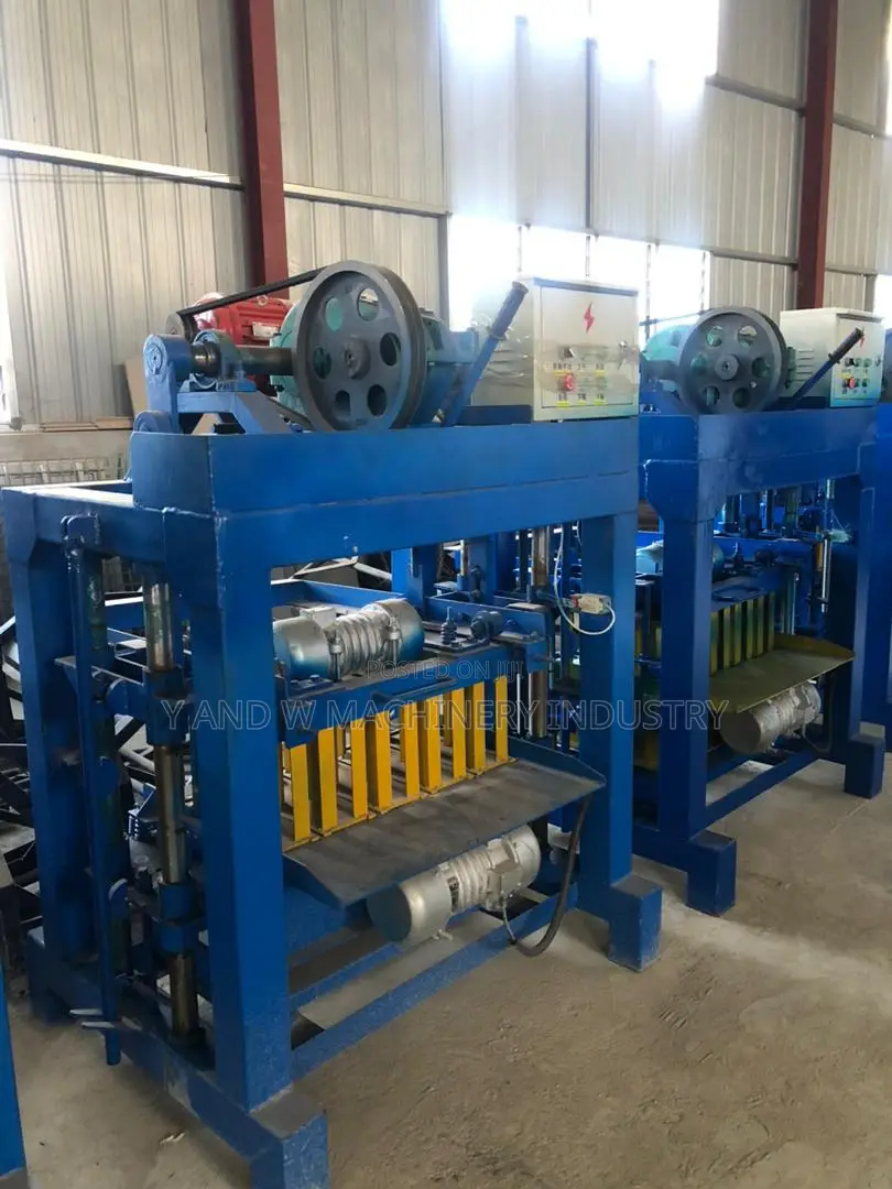 Our Yw 4-40x Block Machine Is a Must Have Construction Equipment