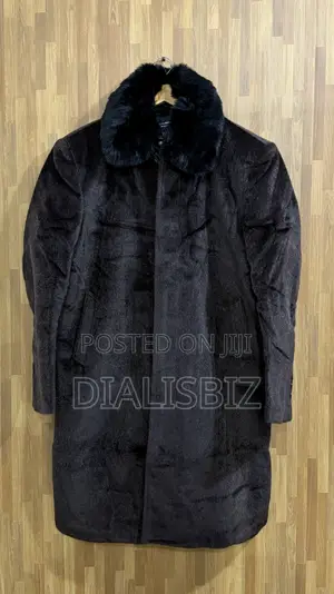 Winter Coats With Detachable Fur Collar