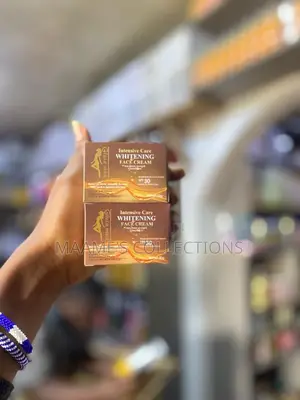 Glutamax Intensive Care Whitening Face Cream.