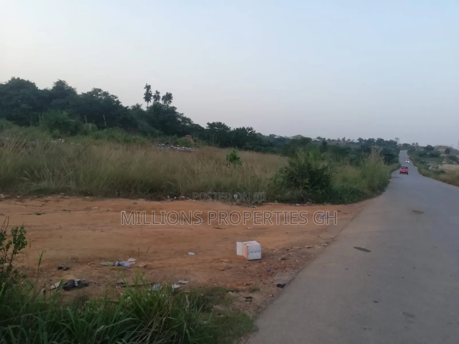 1acre 4sale Ejisu -Ampame (Estate Community)