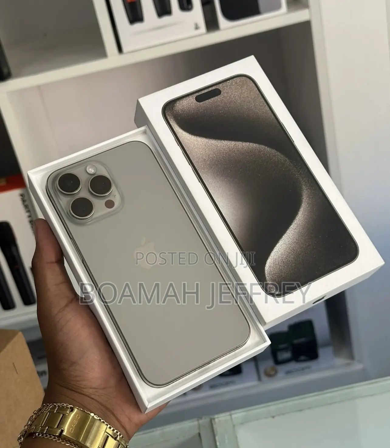 Apple iPhone 15 Pro Max 256 GB Gray